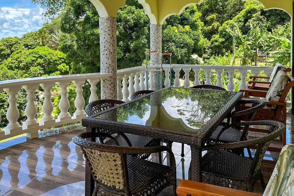 La Villa Hortensia 3 - 8 Personnes La Digue  Extérieur photo