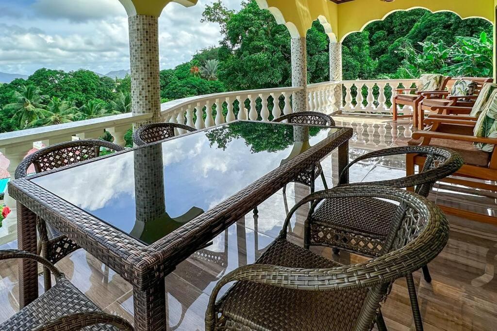 La Villa Hortensia 3 - 8 Personnes La Digue  Extérieur photo